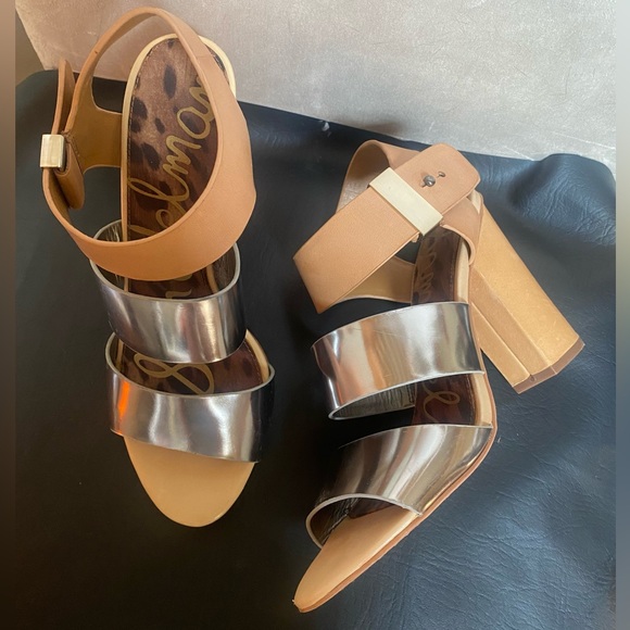 Sam Edelman tan & metallic sandals - Picture 5 of 5